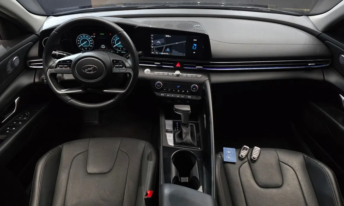 Hyundai AVANTE — фото 9