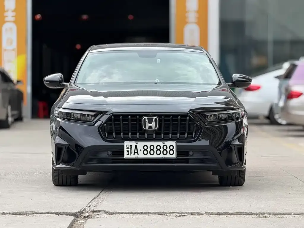 Honda Inspire — фото 5