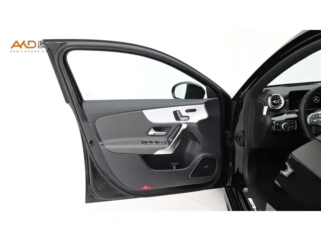 Mercedes-Benz A-Class AMG (Import) — фото 2