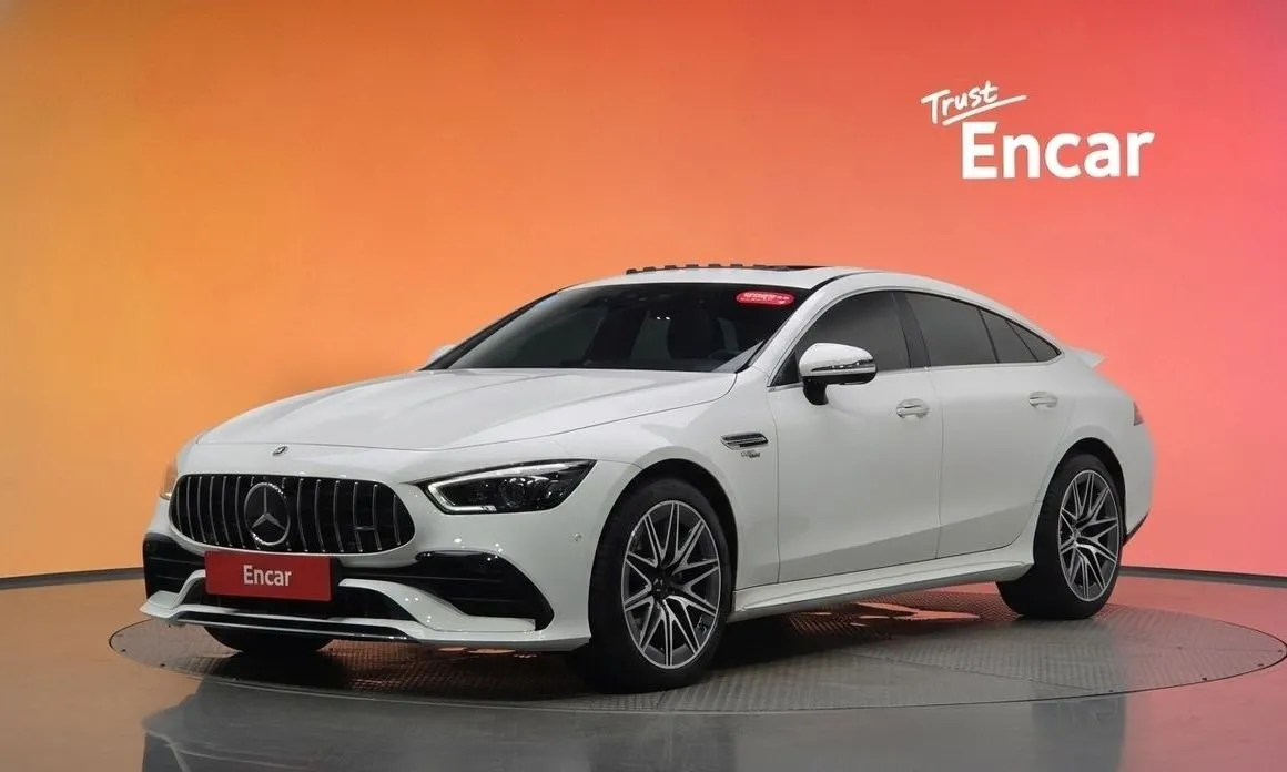 Mercedes-Benz AMG GT — фото 1