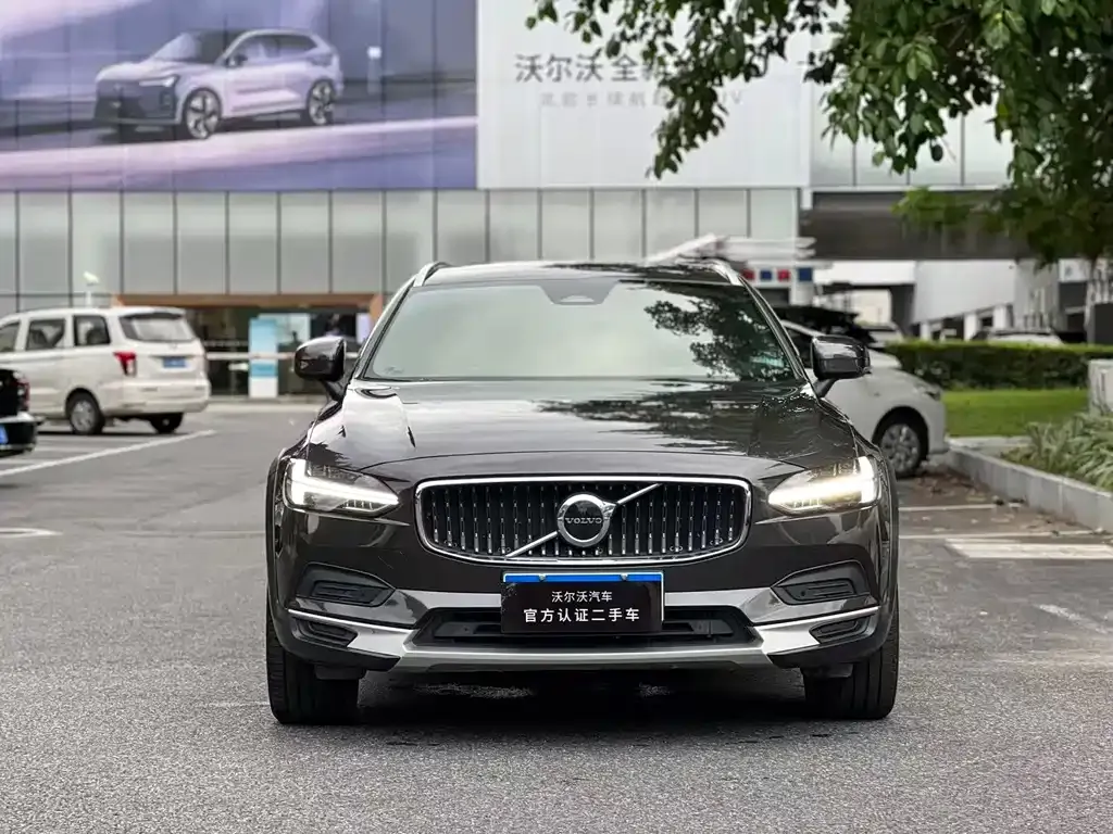 Volvo V90 — фото 4