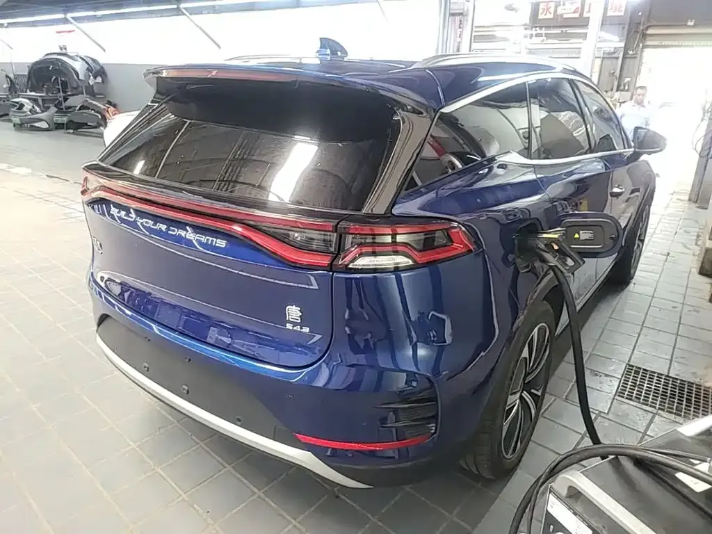 BYD Tang New Energy — фото 10