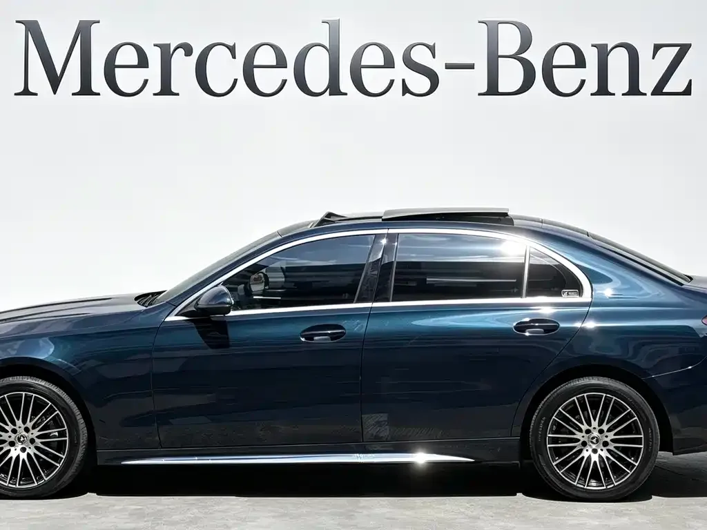 Mercedes-Benz C-Class — фото 2