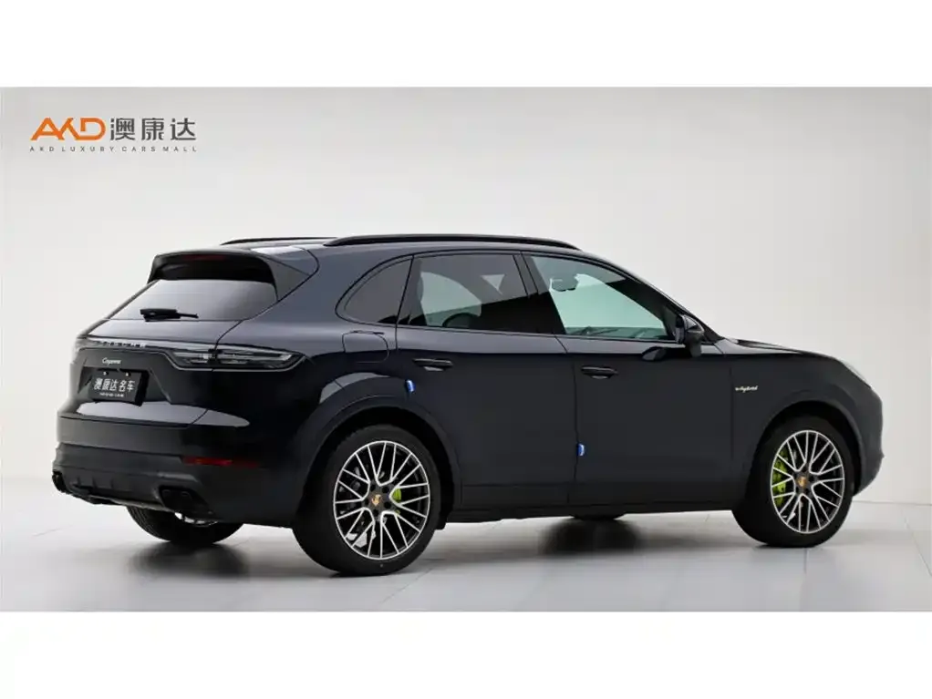 Porsche Cayenne Hybrid — фото 6
