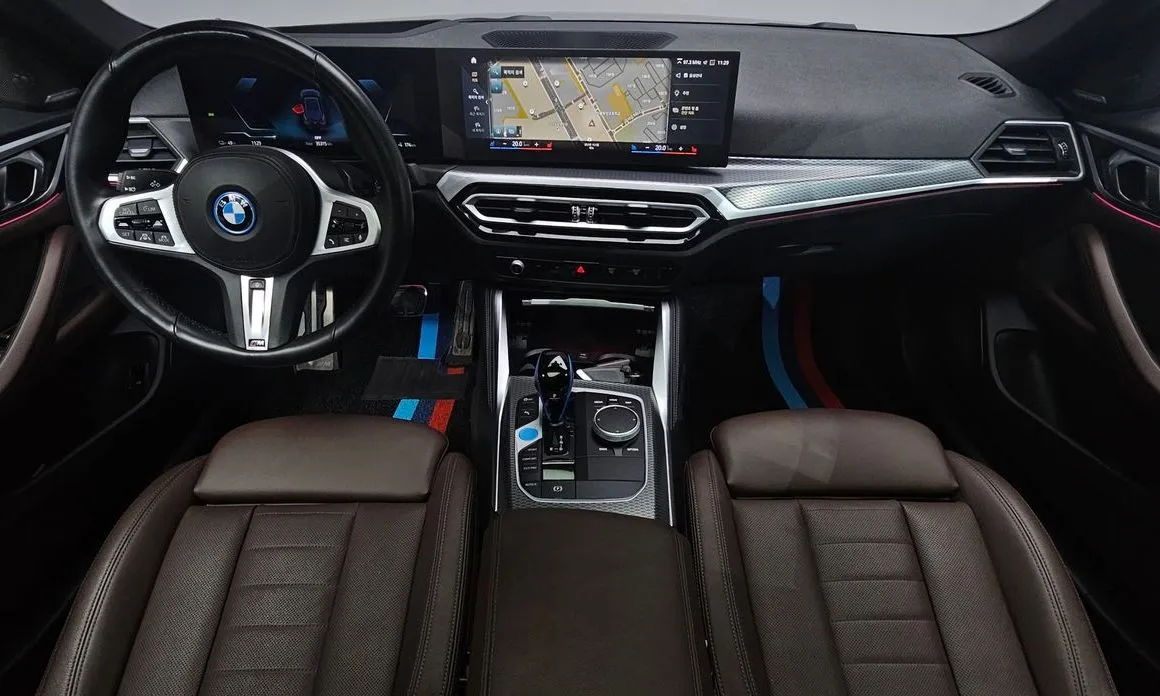 BMW i4 — фото 8