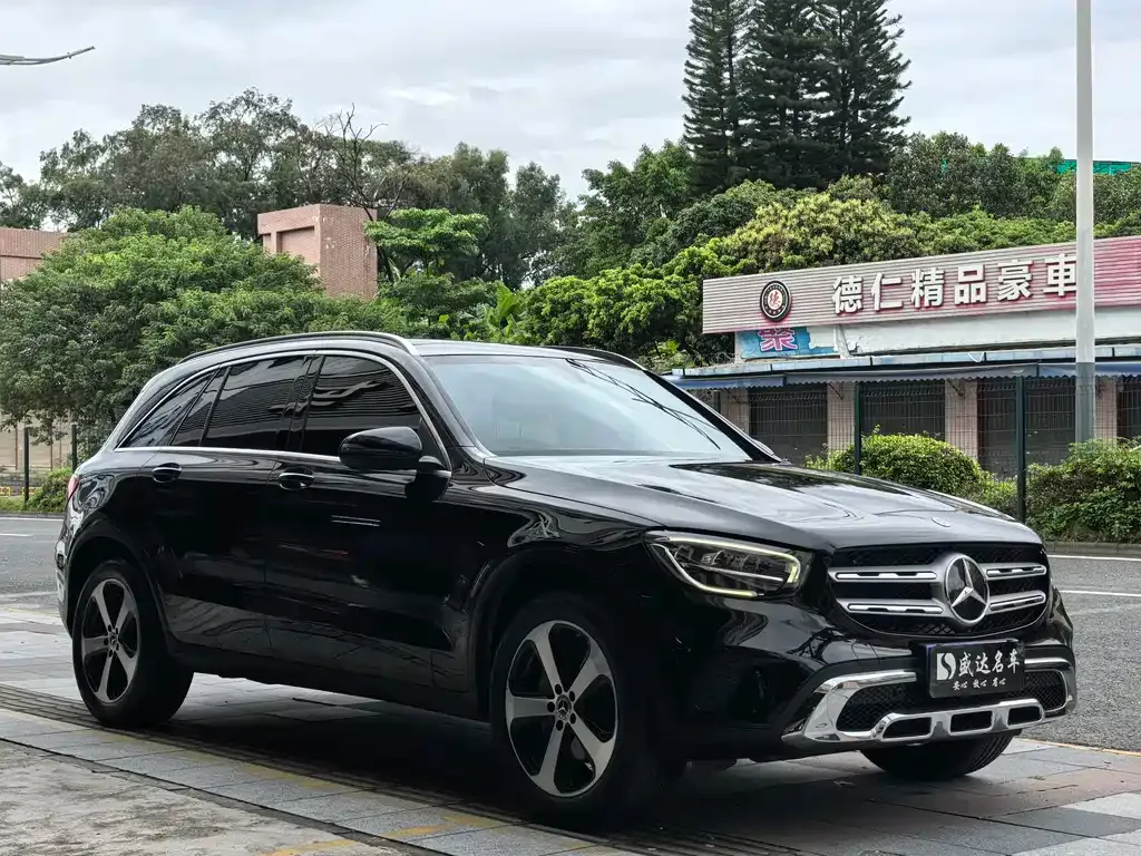Mercedes-Benz GLC — фото 10