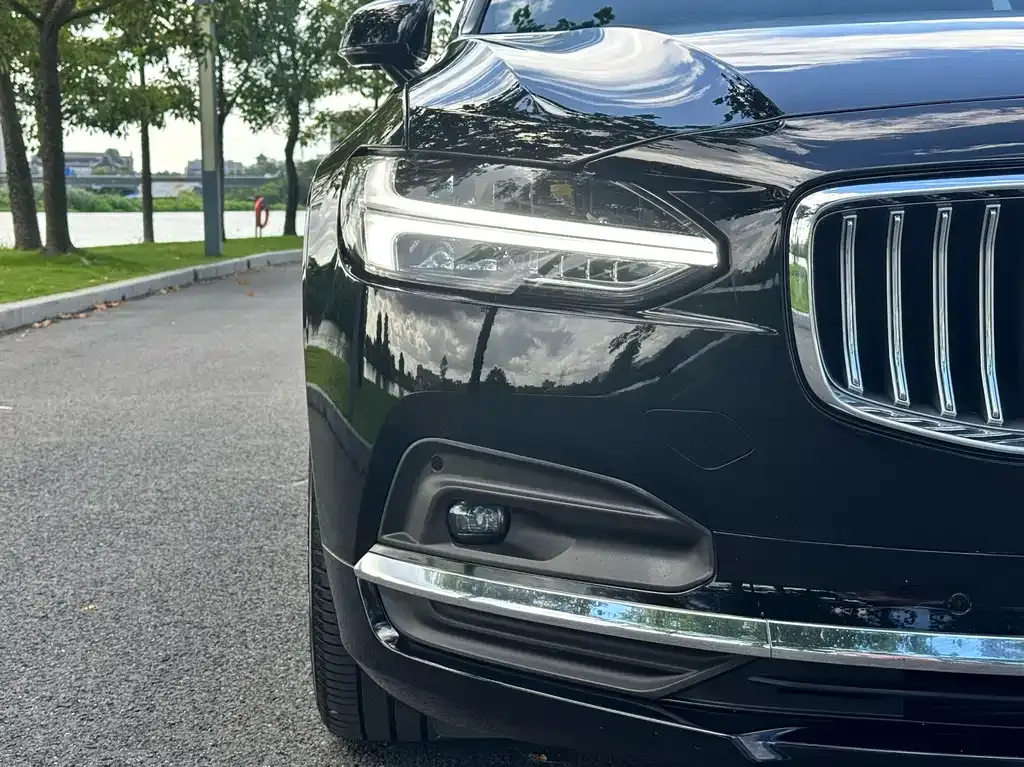 Volvo S90 — фото 7