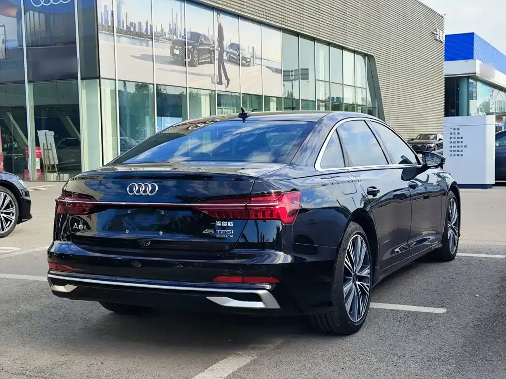 Audi A6L — фото 3