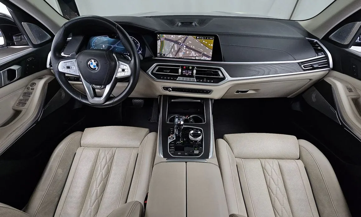 BMW X7 — фото 9