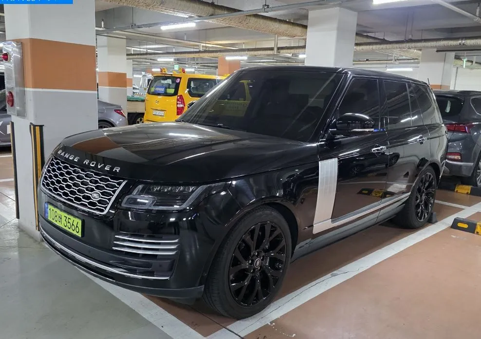 Land Rover Range Rover — фото 1