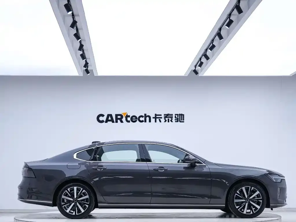 Volvo S90 — фото 2