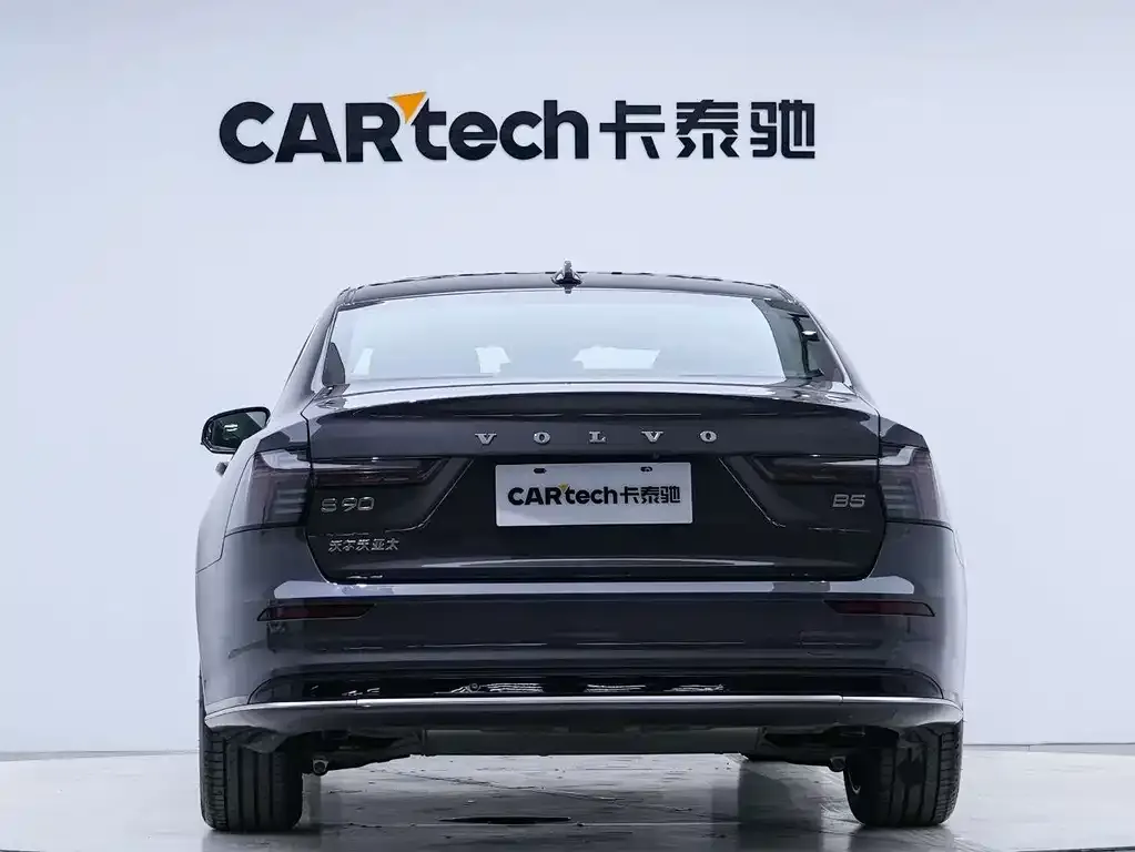 Volvo S90 — фото 4