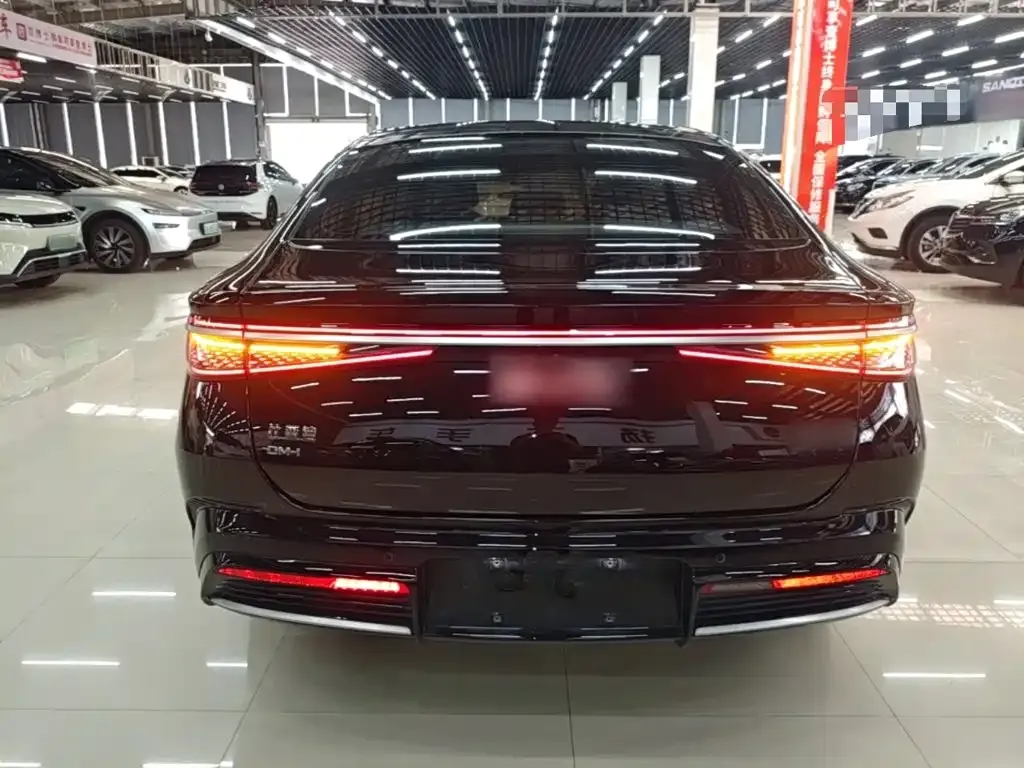 BYD Seal 07 DM-i — фото 7