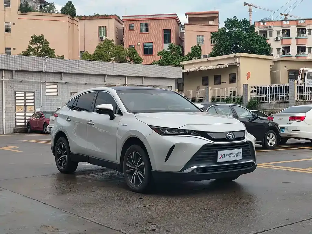 Toyota Harrier — фото 7