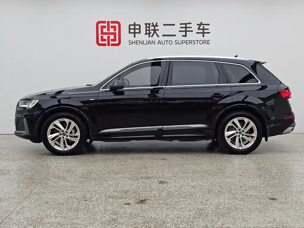 Audi Q7 — фото 7