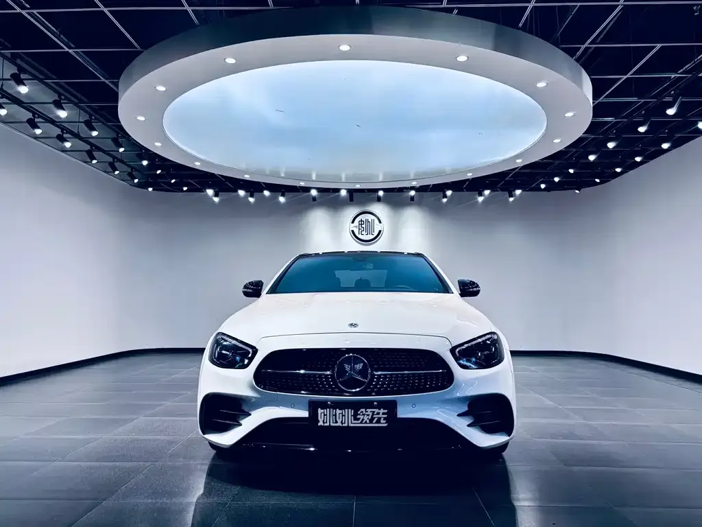 Mercedes-Benz E-Class (Import) — фото 5
