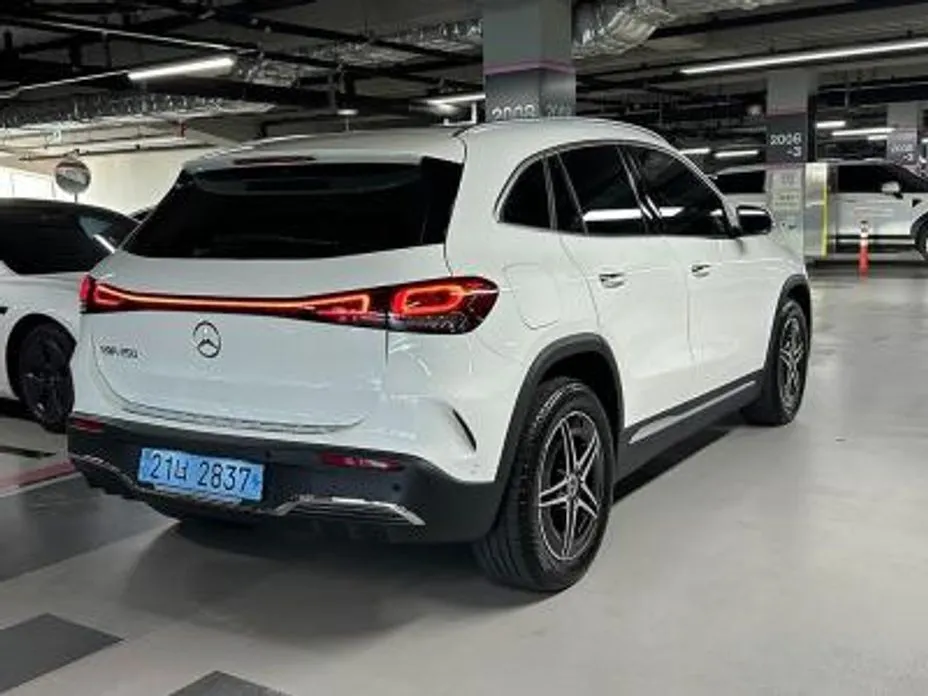 Mercedes-Benz EQA — фото 2