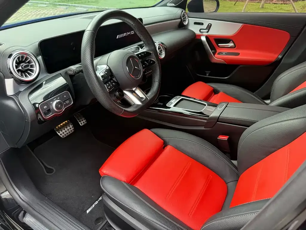 Mercedes-Benz A-Class AMG — фото 4
