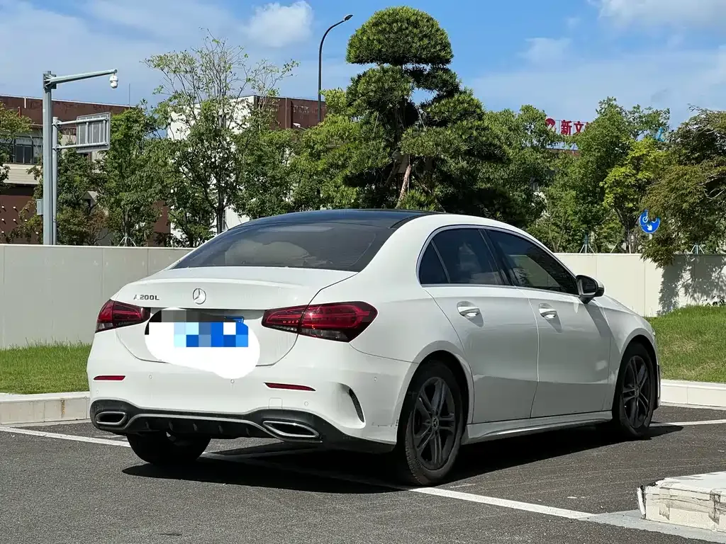 Mercedes-Benz A-Class — фото 10
