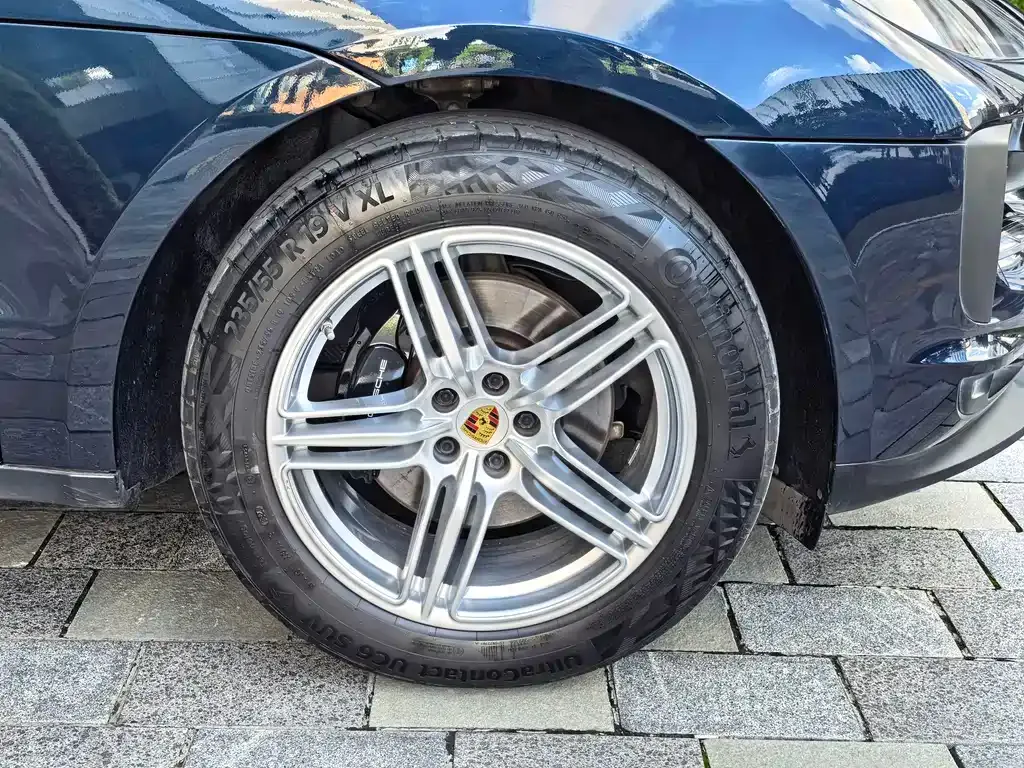 Porsche Macan — фото 10