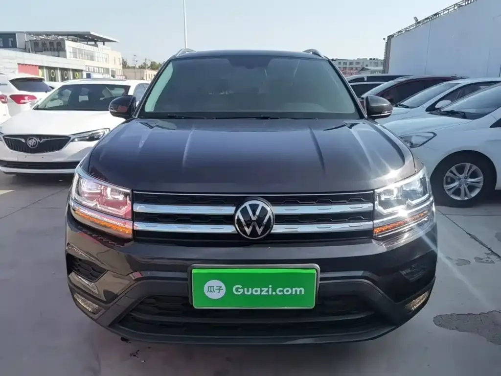 Volkswagen Tharu — фото 9