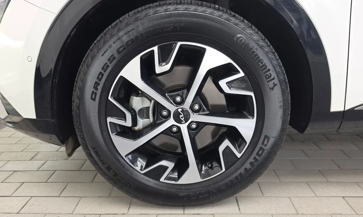 Kia Sportage — фото 8