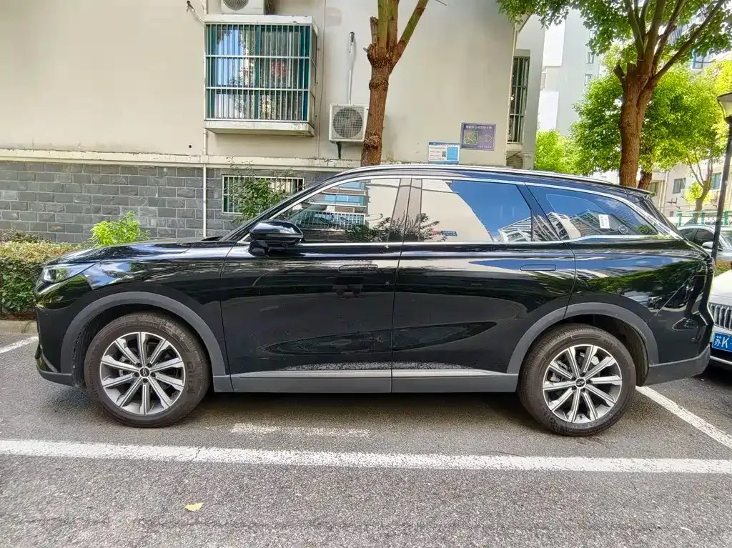 Chery Tiggo 8L — фото 3
