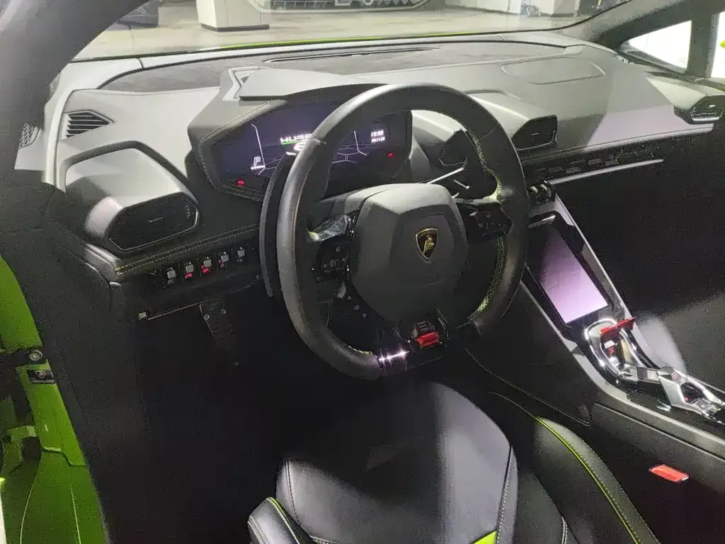 Lamborghini Huracan — фото 3