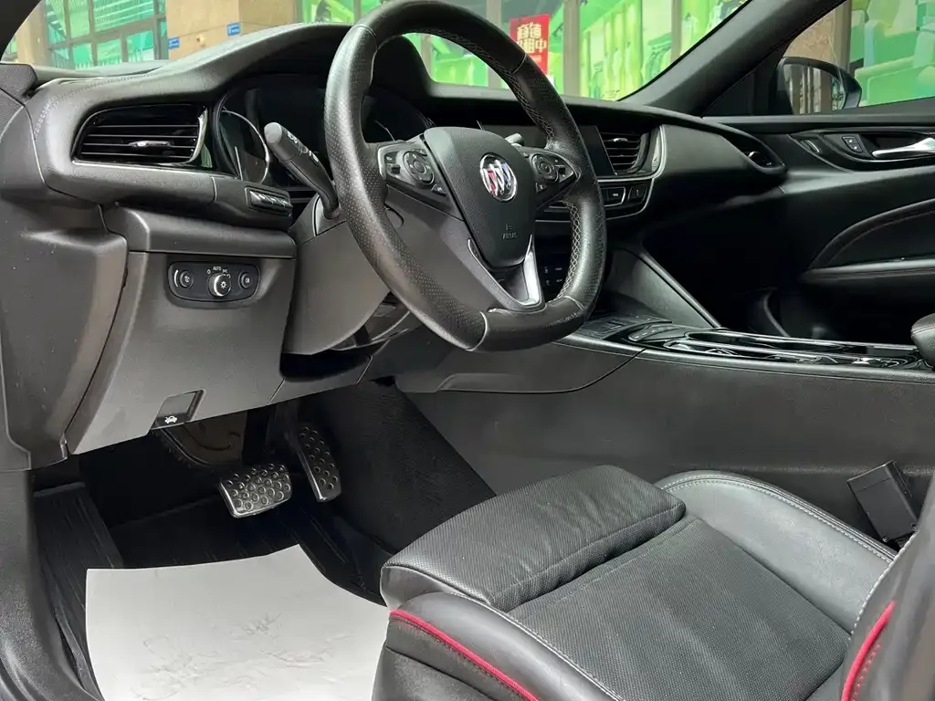 Buick Regal — фото 5