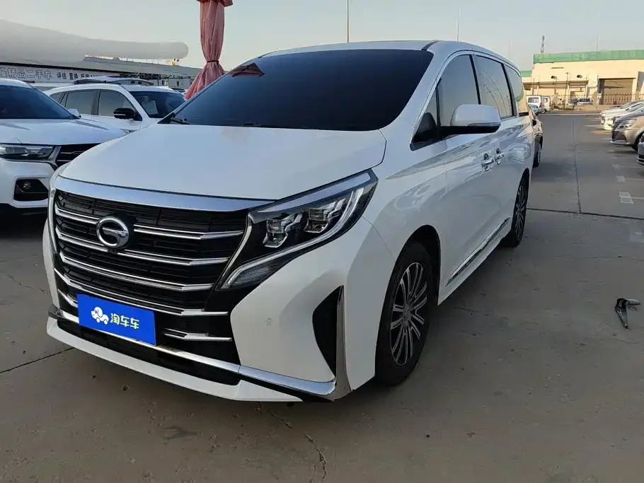 GAC Motor Trumpchi M8 — фото 1