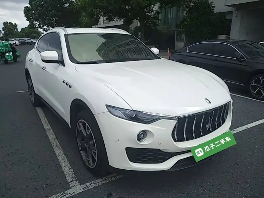 Maserati Levante — фото 7