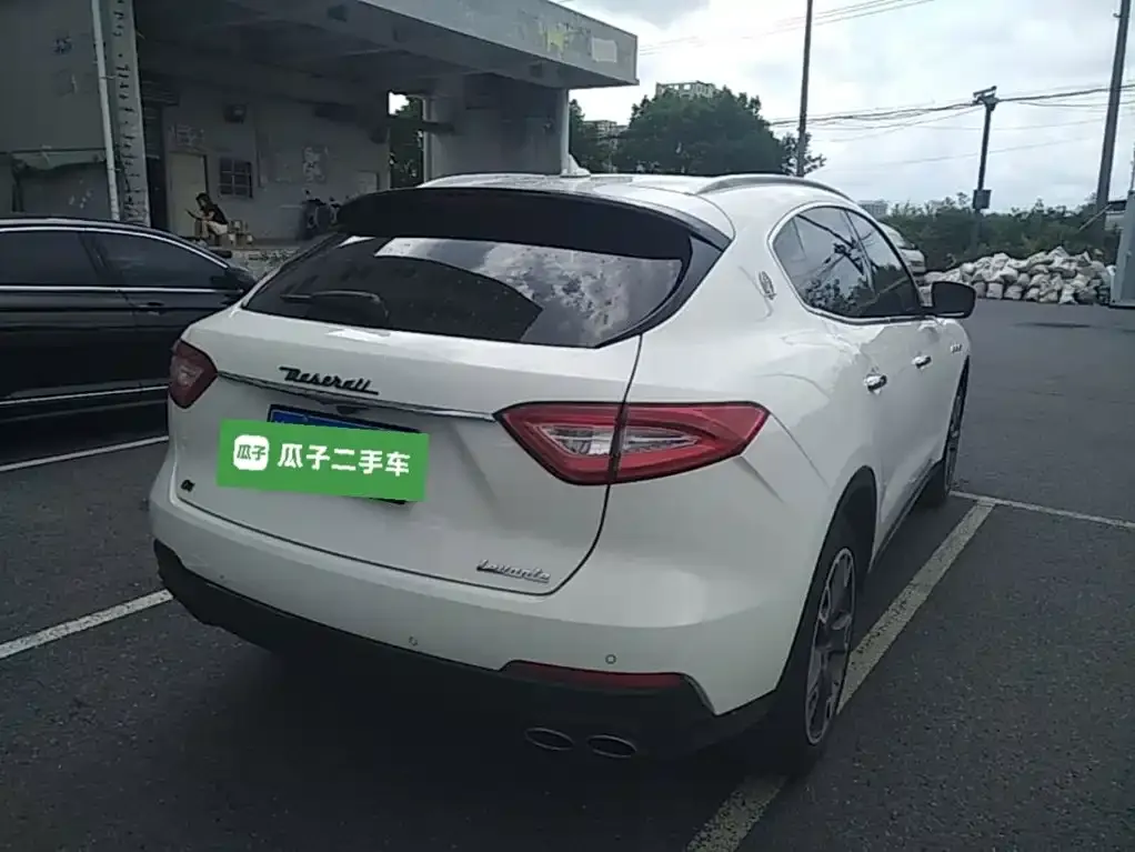 Maserati Levante — фото 4
