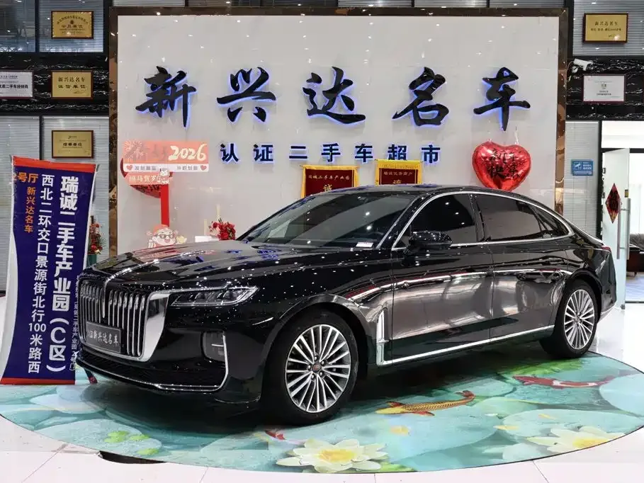 Hongqi H9 — фото 1