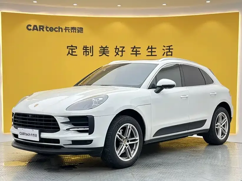 Porsche Macan — фото 1