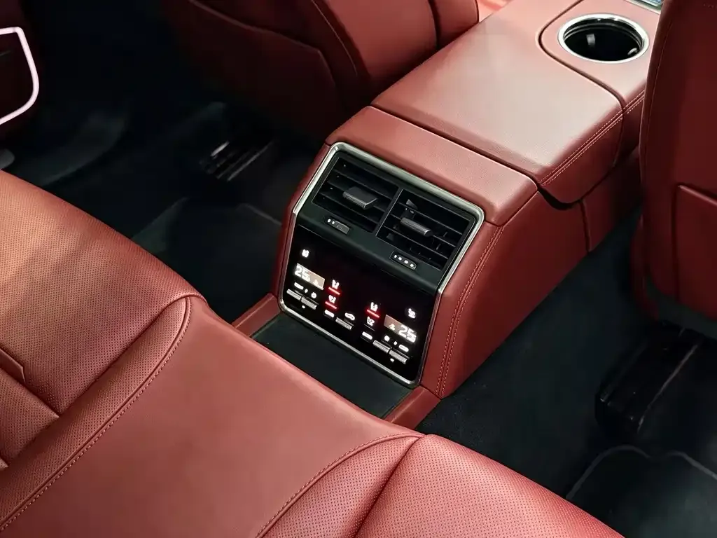 Porsche Panamera — фото 6