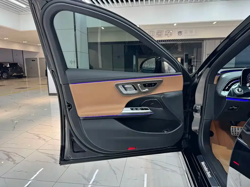 Mercedes-Benz E-Class New Energy — фото 7