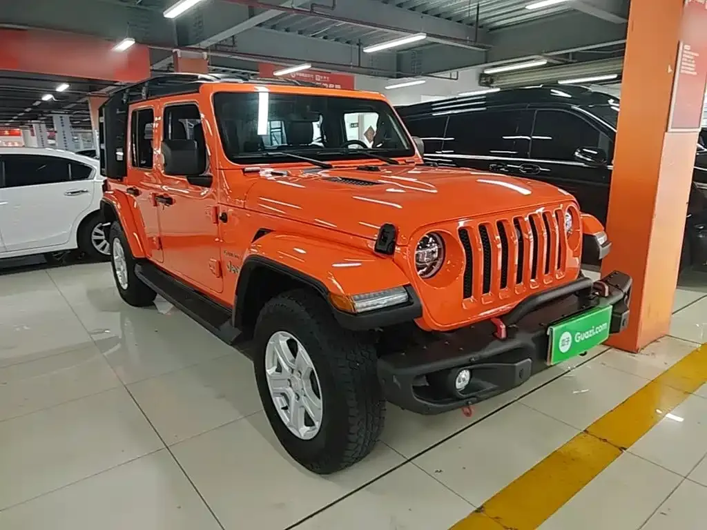 Jeep Wrangler — фото 10