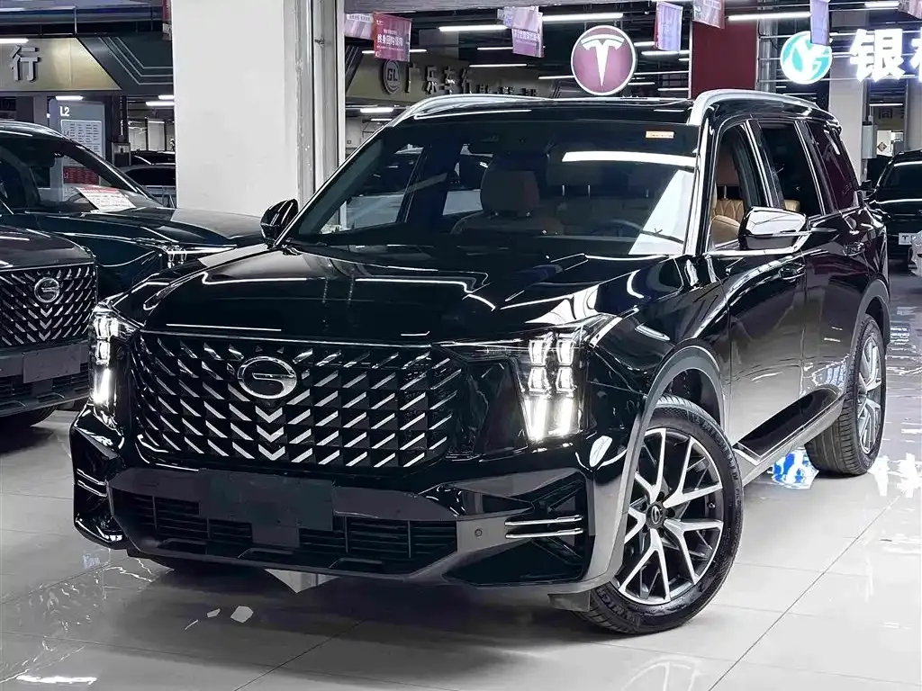 GAC Motor Trumpchi GS8 — фото 1