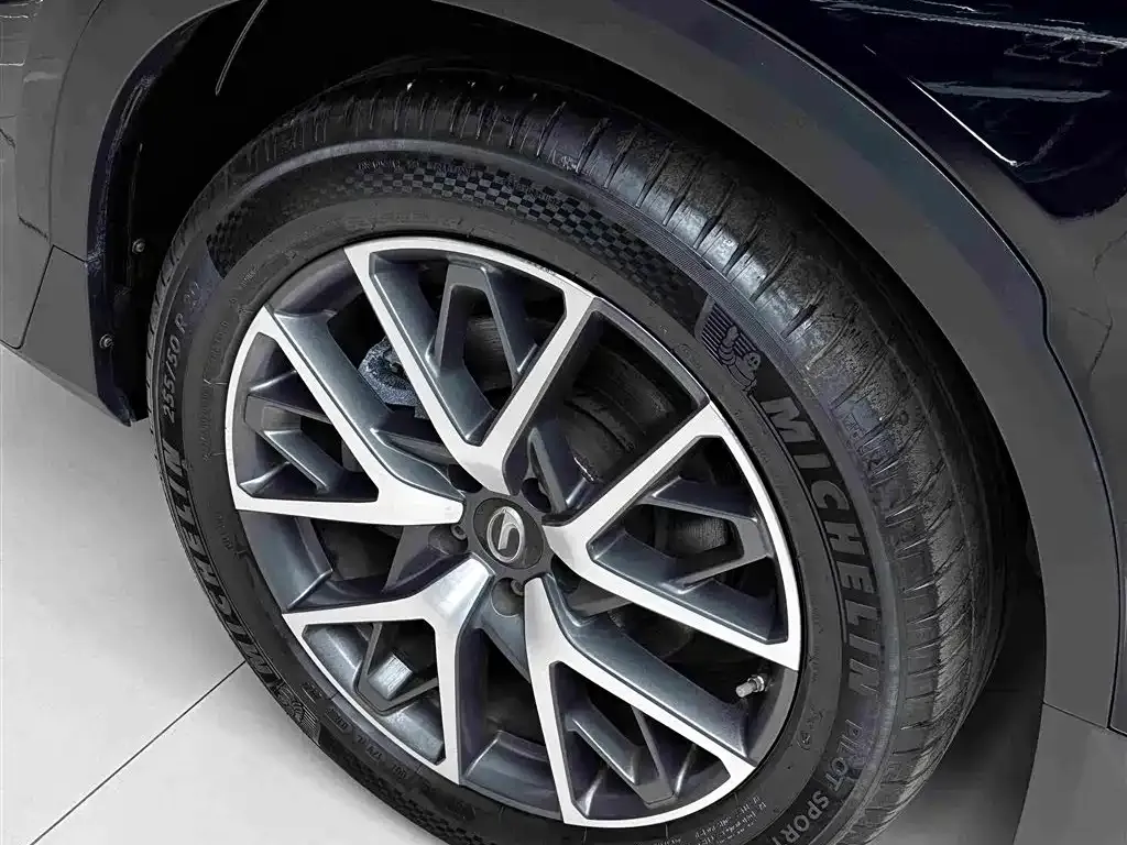 GAC Motor Trumpchi GS8 — фото 2