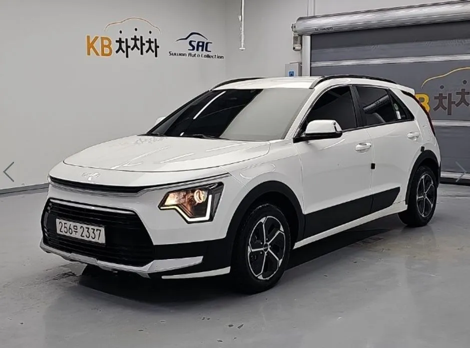 Kia Niro — фото 1