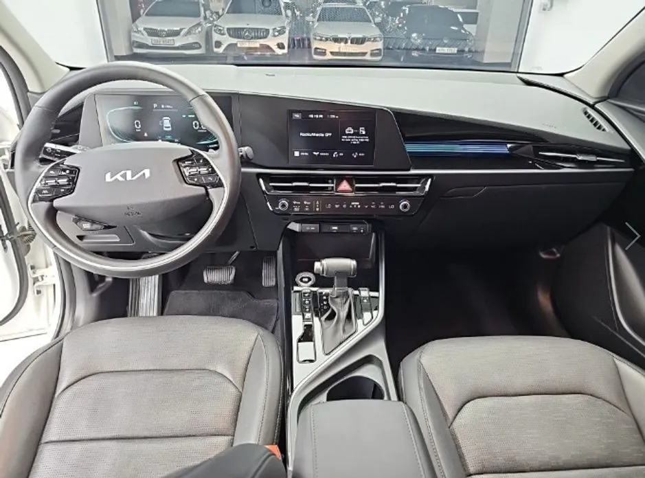 Kia Niro — фото 6