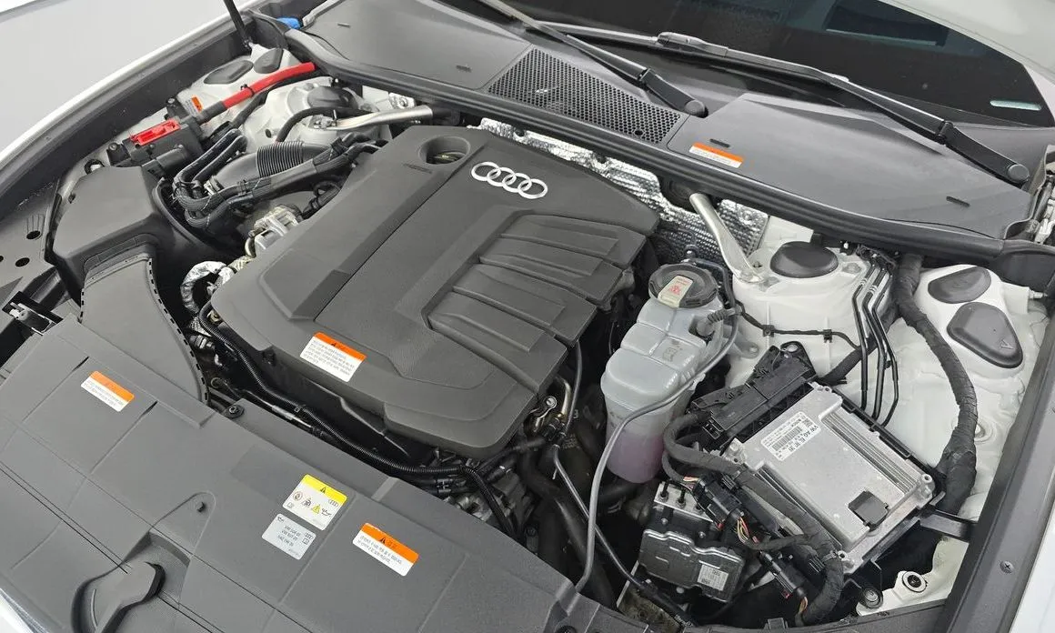 Audi A6 — фото 10