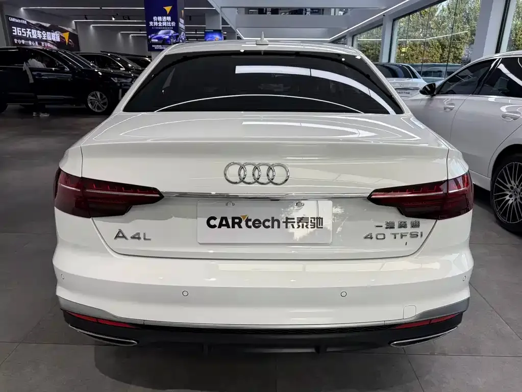 Audi A4L — фото 5