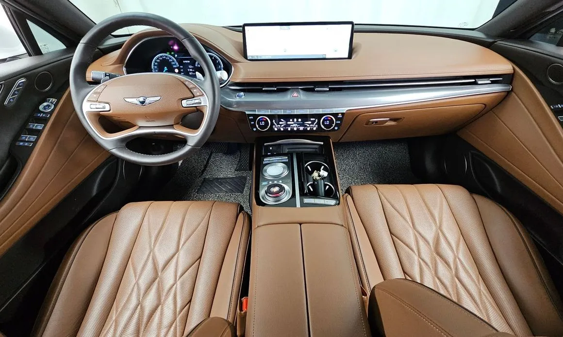 Genesis G80 — фото 10