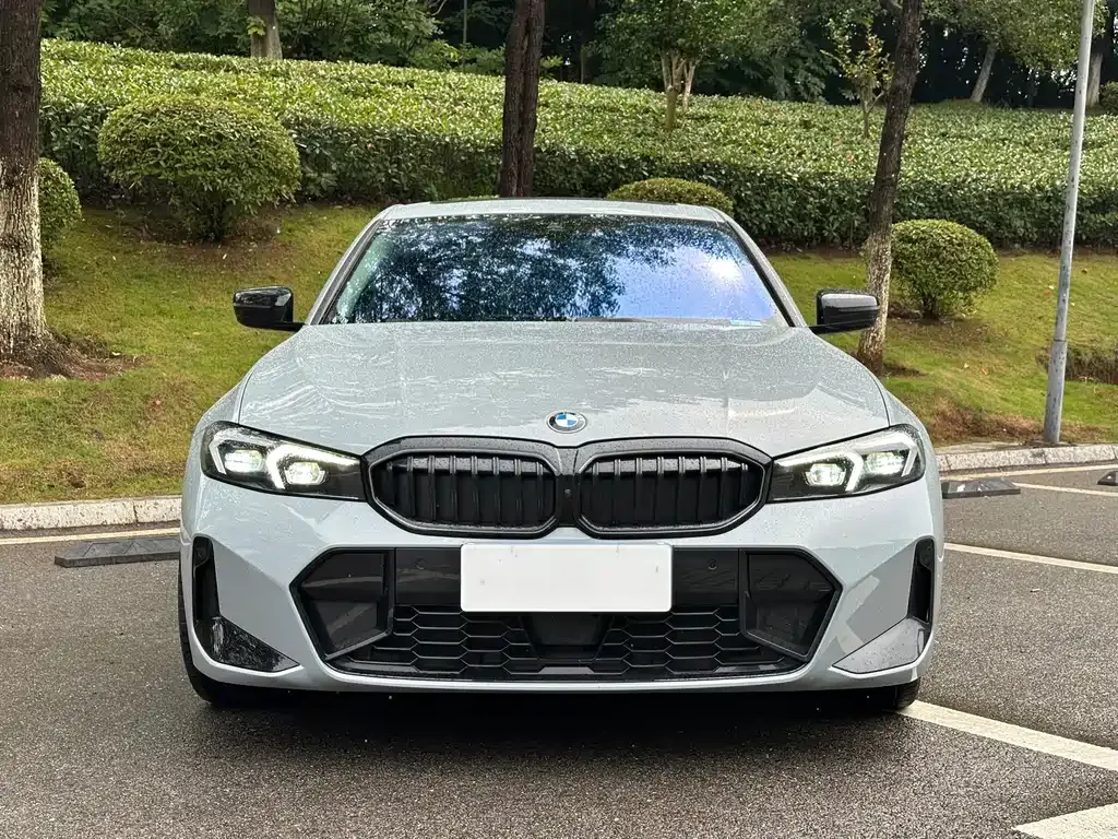 BMW 3 Series — фото 1