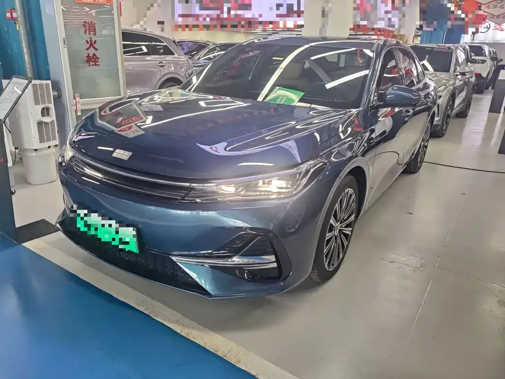 Geely Galaxy A7 EM — фото 1