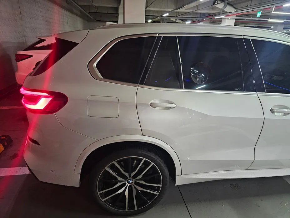 BMW X5 — фото 9