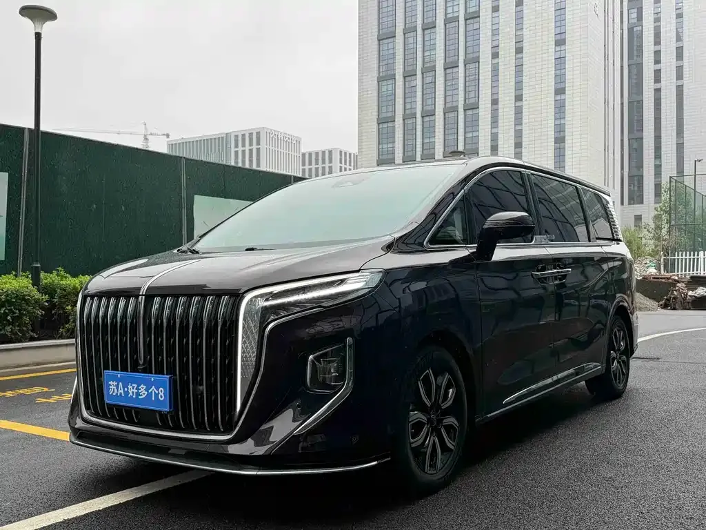 Hongqi HQ9 — фото 1