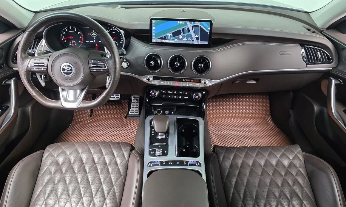 Kia Stinger — фото 10