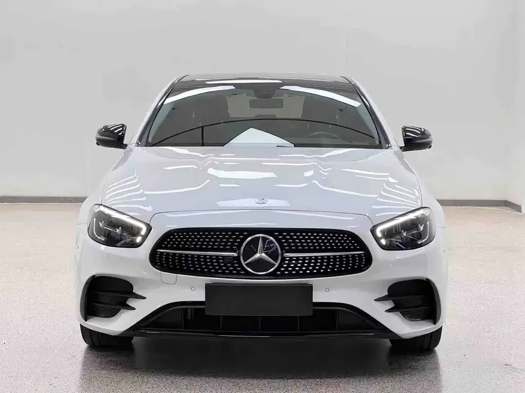 Mercedes-Benz E-Class (Import) — фото 5